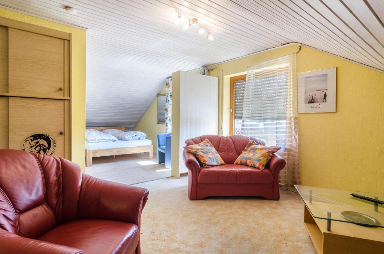 Jaulneau Apartment Owingen Bagian luar foto